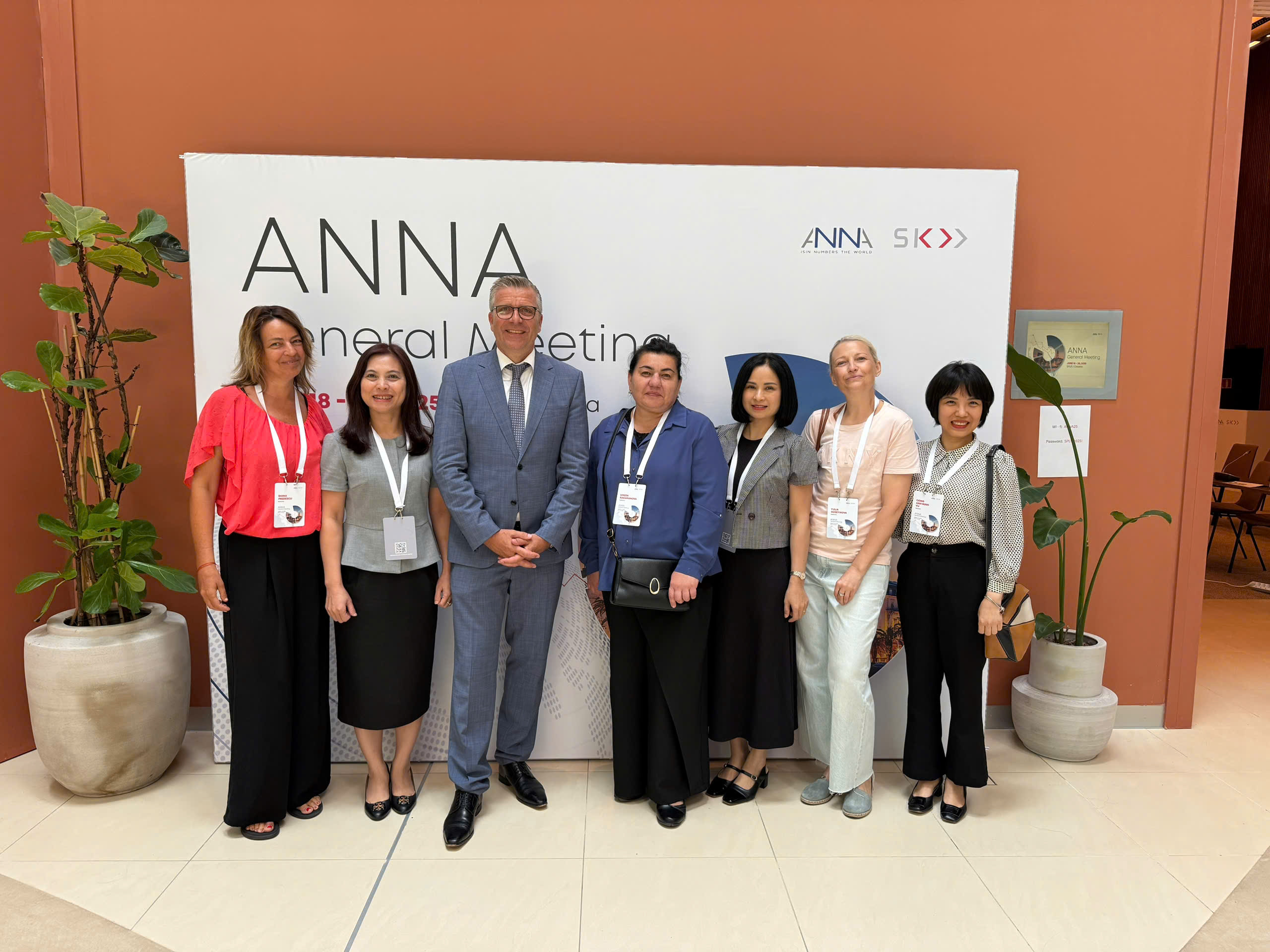 VSDC tham dự Hội nghị Toàn thể thường niên của Hiệp hội các cơ quan cấp mã quốc gia (ANNA) tại Split, Croatia