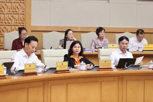 Linh hoạt trong điều hành lãi suất để “giữ nhịp” dòng vốn